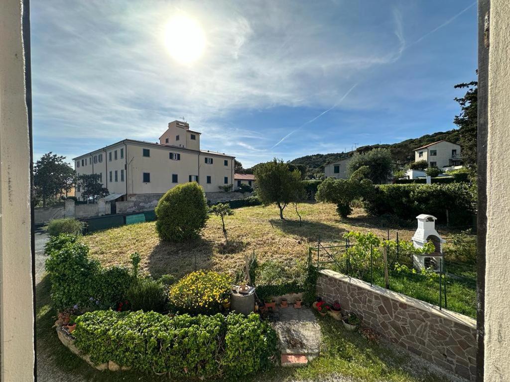 Casa Danila Apartment Quercianella Exterior photo